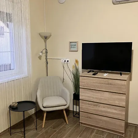 Apartament Adam Vendeghaz