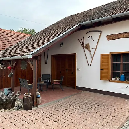Appartement Adam Vendeghaz Villány
