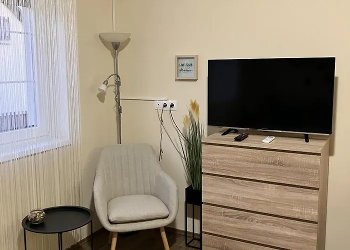 Apartament Adam Vendeghaz